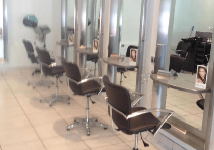 Friendly and modern location, Rochelles Hair & Beauty - Gold Coast