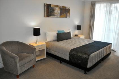 Modern and welcoming rooms, The Brighton Apartments - 